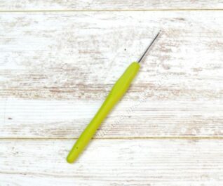 Крючок для вязания, с силиконовой ручкой, d = 2 мм, 14 см, цвет МИКС/2