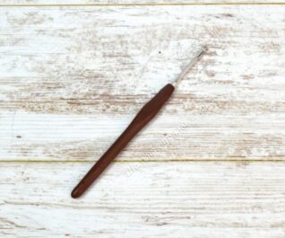 Крючок для вязания, с силиконовой ручкой, d = 3 мм, 14 см, цвет/1 МИКС